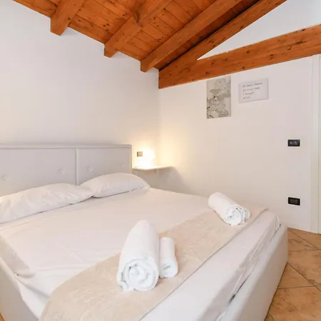 Wendy Apartment- Twobedroom & Pool & Parkprivatefree & Sports Desenzano del Garda
