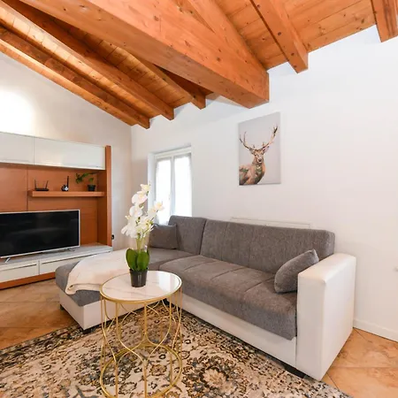 Apartment Wendy Apartment- Twobedroom & Pool & Parkprivatefree & Sports *