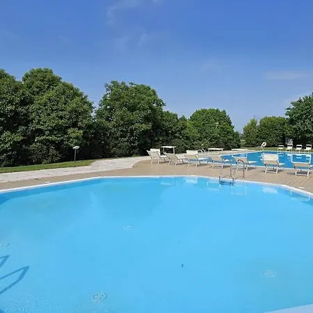 Wendy Apartment- Twobedroom & Pool & Parkprivatefree & Sports *