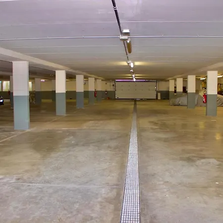 Wendy Apartment- Twobedroom & Pool & Parkprivatefree & Sports * Desenzano del Garda