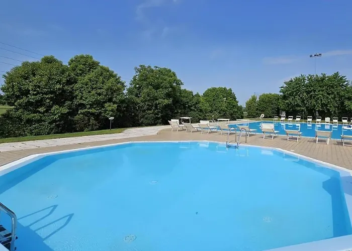 Wendy Apartment- Twobedroom & Pool & Parkprivatefree & Sports *