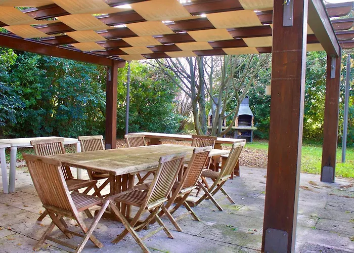 Wendy Apartment- Twobedroom & Pool & Parkprivatefree & Sports Lägenhet *